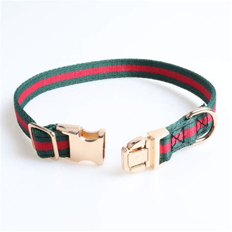 collier gucci chien|Colliers et accessoires Gucci pour chiens .